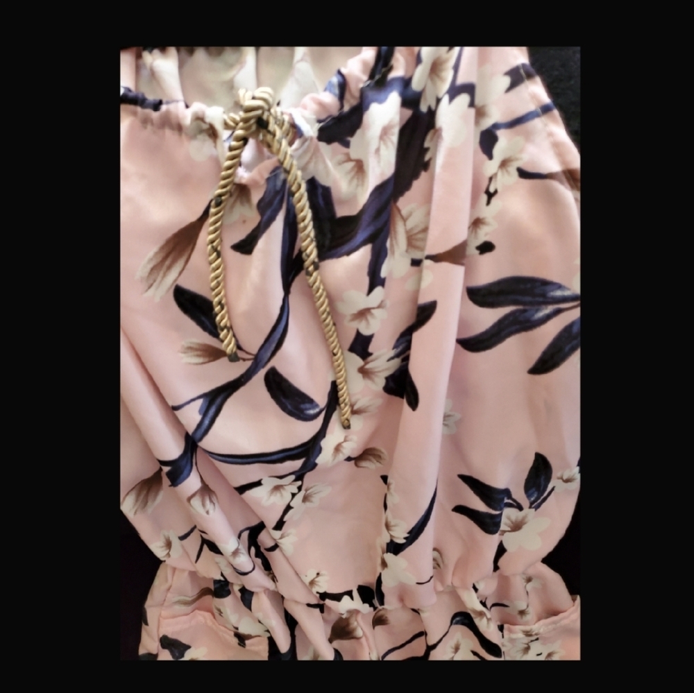 Romper - Picture 3 of 8